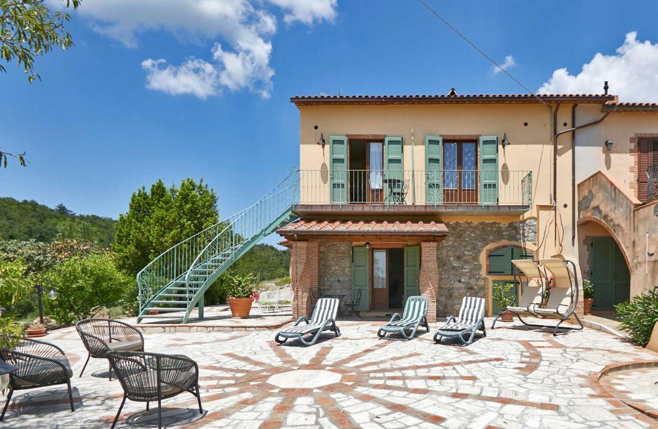 Agriturismo Montecrespini 萨杜勒尼亚 外观 照片