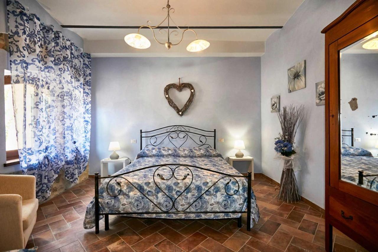 Agriturismo Montecrespini 萨杜勒尼亚 外观 照片