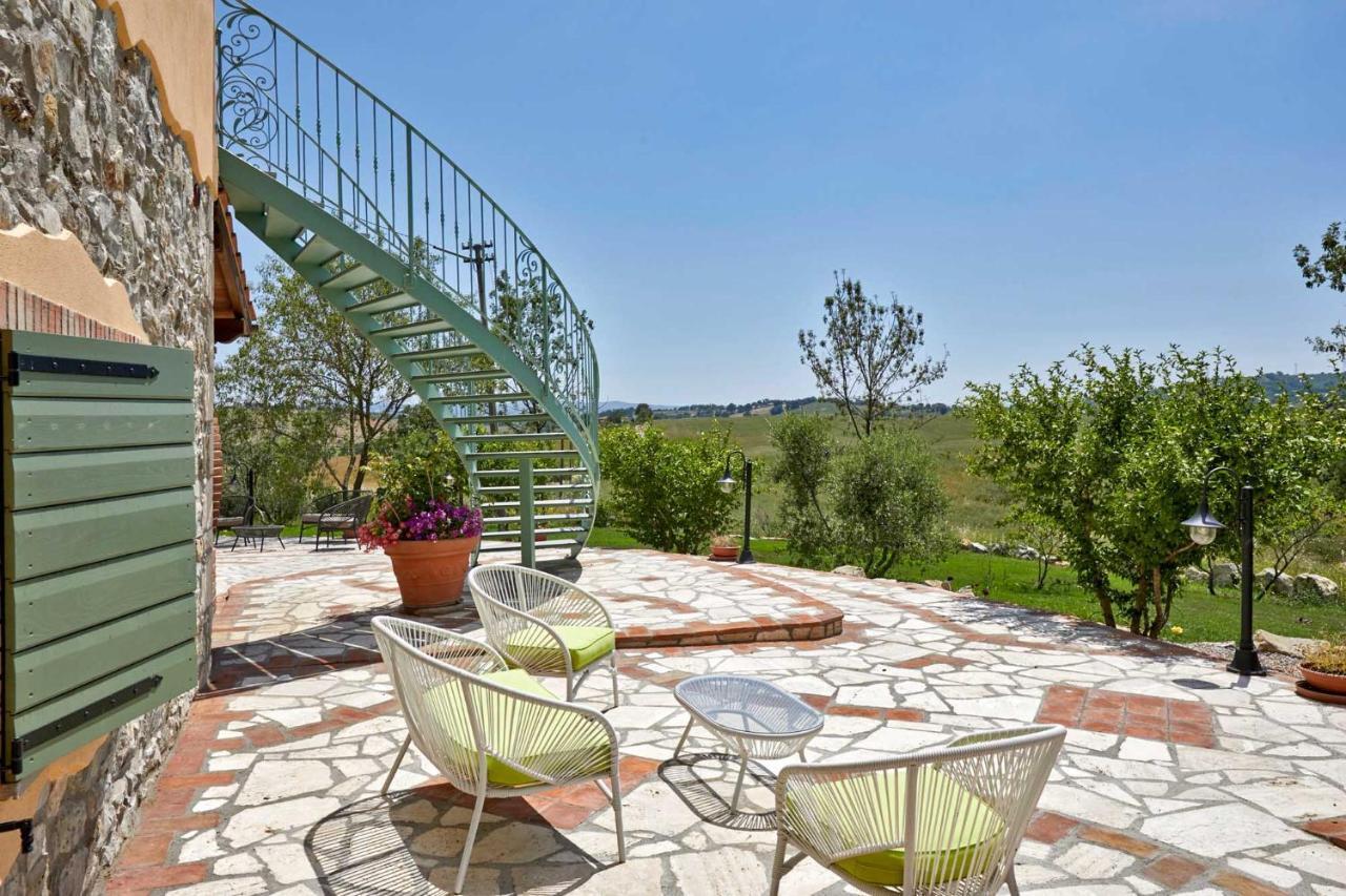 Agriturismo Montecrespini 萨杜勒尼亚 外观 照片